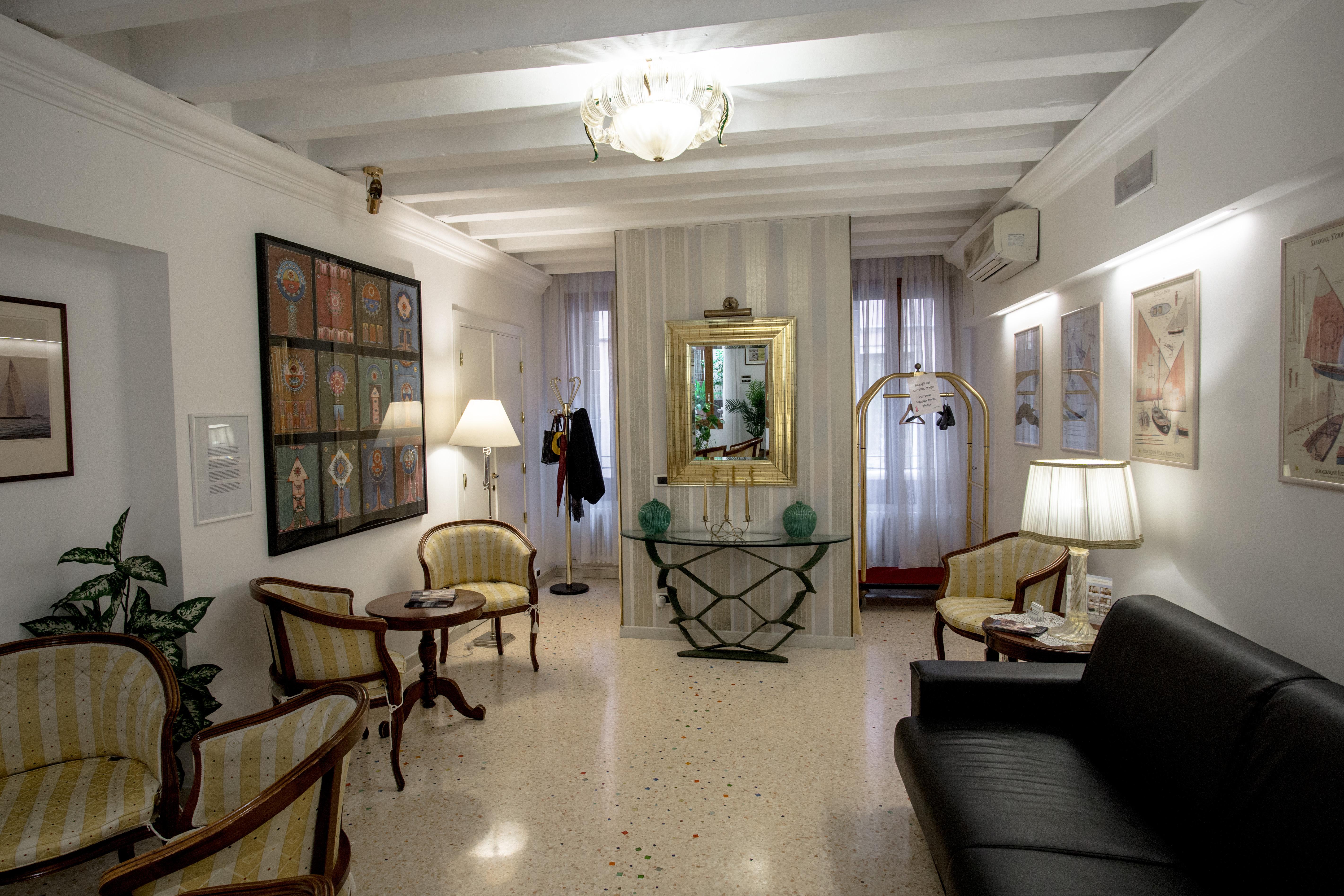 Hotel Antigo Trovatore Venetië Buitenkant foto